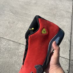 Jordan 14 Ferrari 2025