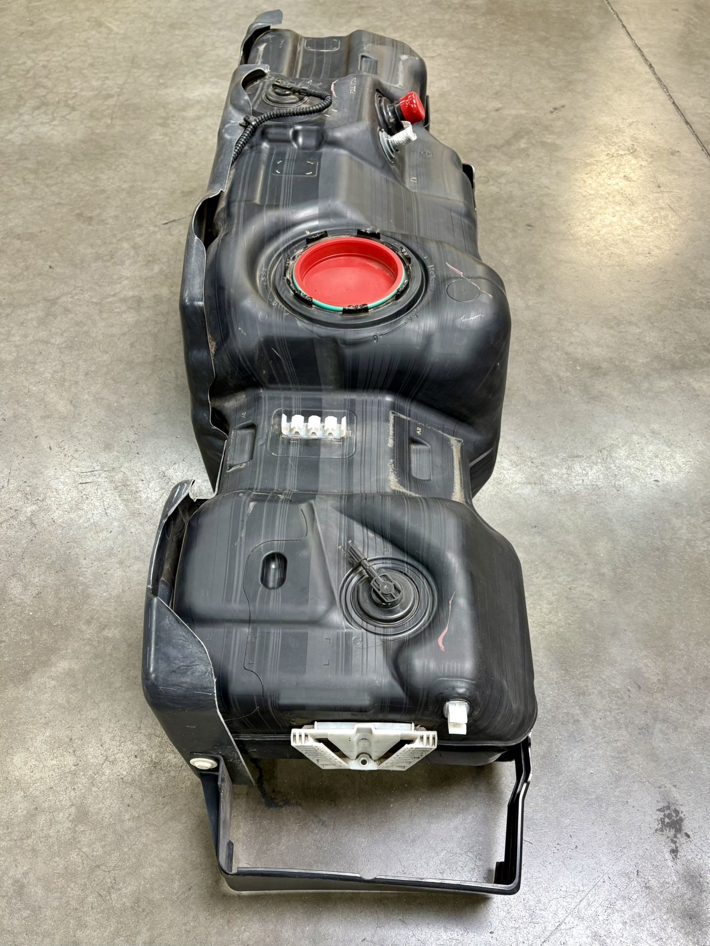 Ford F250 Super Duty Diesel Fuel Tank OEM