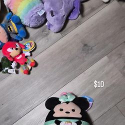 Easter Minnie Plushie