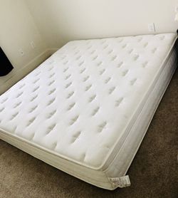 ZINUS King Size Mattress