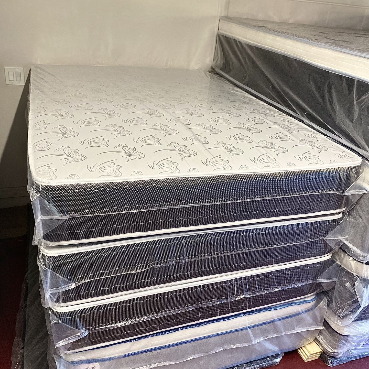 Full Size Mattress 10” Inches Thick New From Factory Also Available in: Twin, Queen, King Same Day Delivery