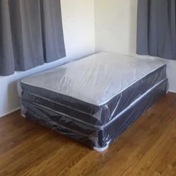 NEW Mattress Full Size With Box Spring // Offer  🚚