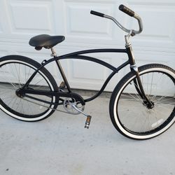 Schwinn Typhoon Beach Cruiser 
