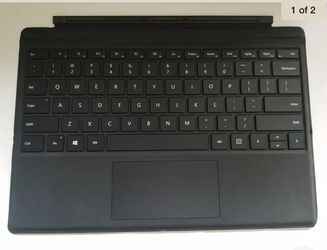 Microsoft Surface Pro Model 1725 Black keyboard