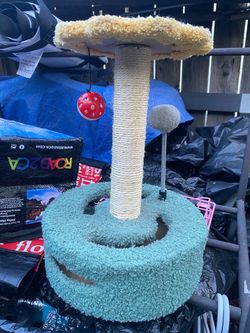 Cat tree, cat tower with scratch pole covered with sisal, cat apartment with fun cat toys, suitable for small spaces, indoor cats