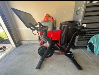 Peloton Bike