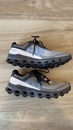 On Running Shoes Women size 6.5
