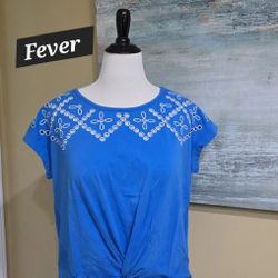 $5 EACH SZ LARGE LADIES BRAND NAME TOPS 