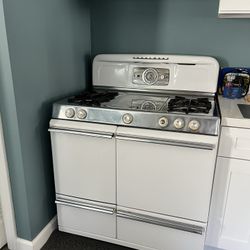 Vintage Wedgwood Stove 1950’s