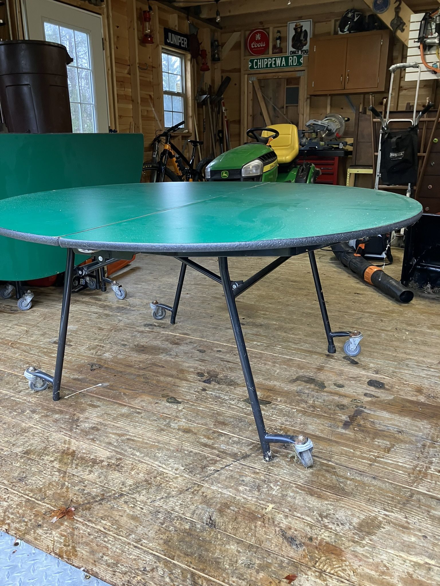 Folding Tables (4)