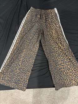Baggy cheetah print adidas pants size small