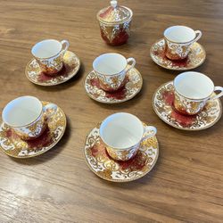 Vintage Gold Tea Cup Set