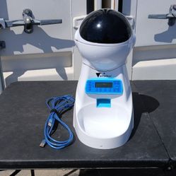 Automatic Dog Feeder