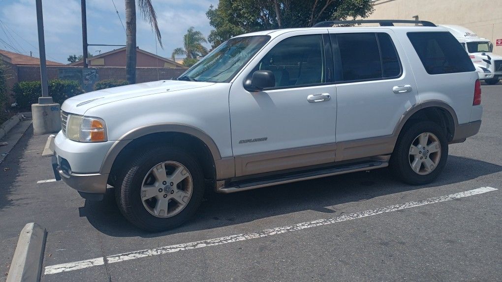 !! FORD EXPLORER 04..
