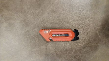 Milwaukee utility knife