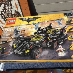 LEGO The Ultimate Batmobile (70917) – Brand New in Box