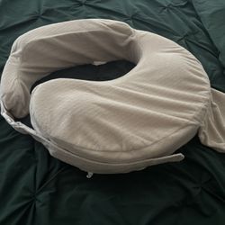 Nursing Pillow