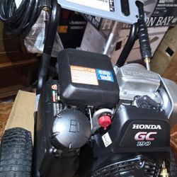 Pressure Washer 3200psi New In Box With 2.5 Gpm Honda Motor  Asking $315