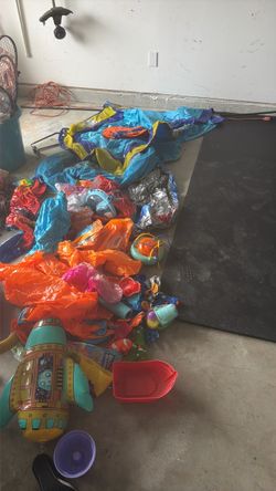 Pool/ beach toys