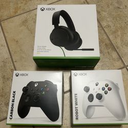 Two XBoxControllers, and One Wireless Headphone