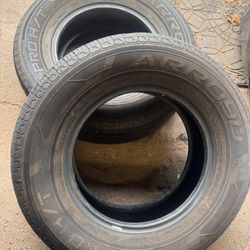 2 Tires 255/70 R17 
