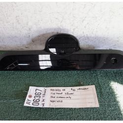 2014 - 2016 - 2018 - 2024 TOYOTA 4RUNNER TAILGATE LIFTGATE TRIM MOLDING OEM AY06367