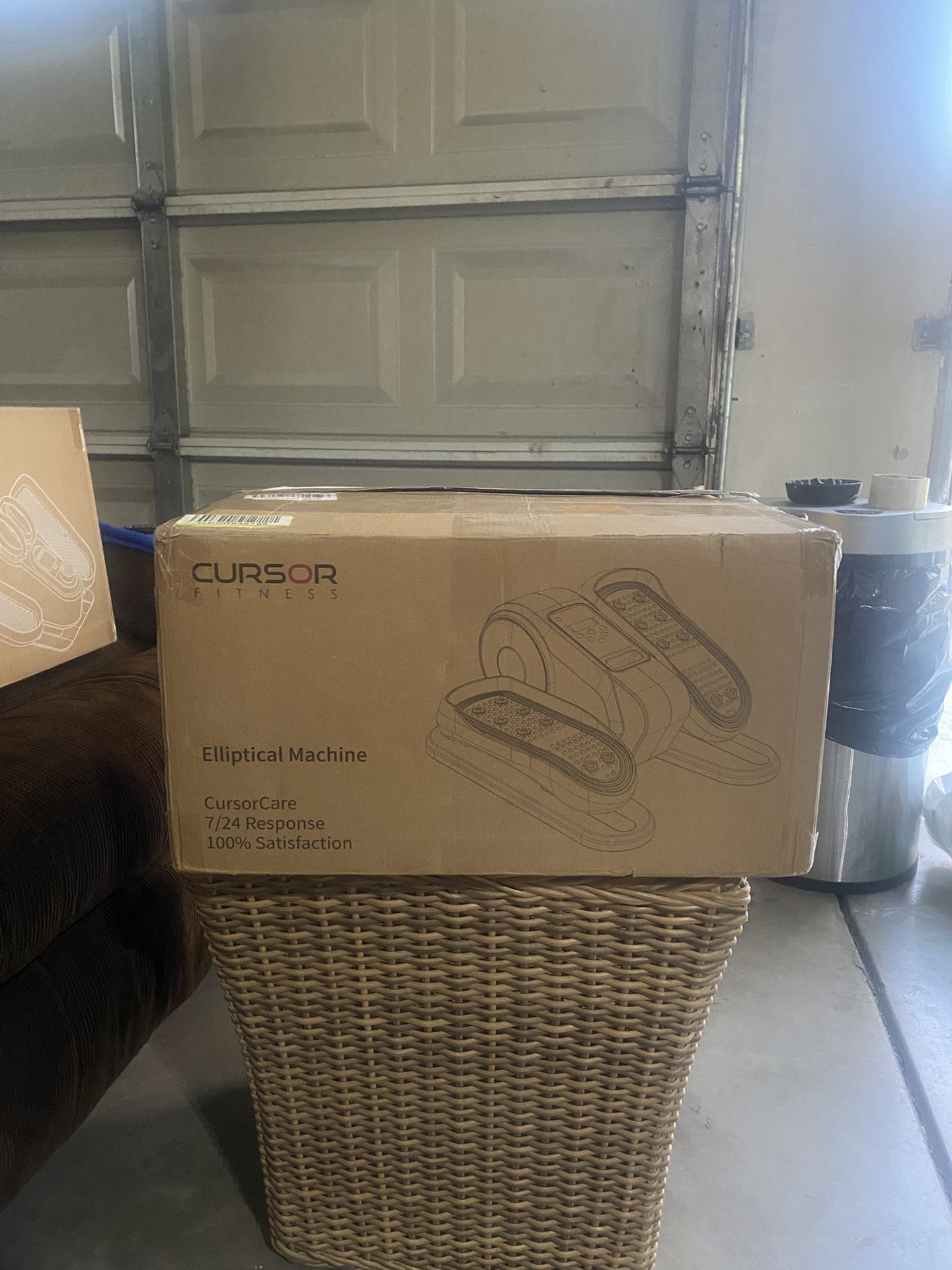 Cursor Elliptical With Remote Control New