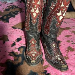 cowboy boots 