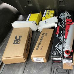 Nissan Xterra/Frontier Suspension And Lift Parts