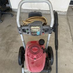 Homelite Pressure Washer 700 Psi 2.3gpm 5.5 Hp In Good Condition