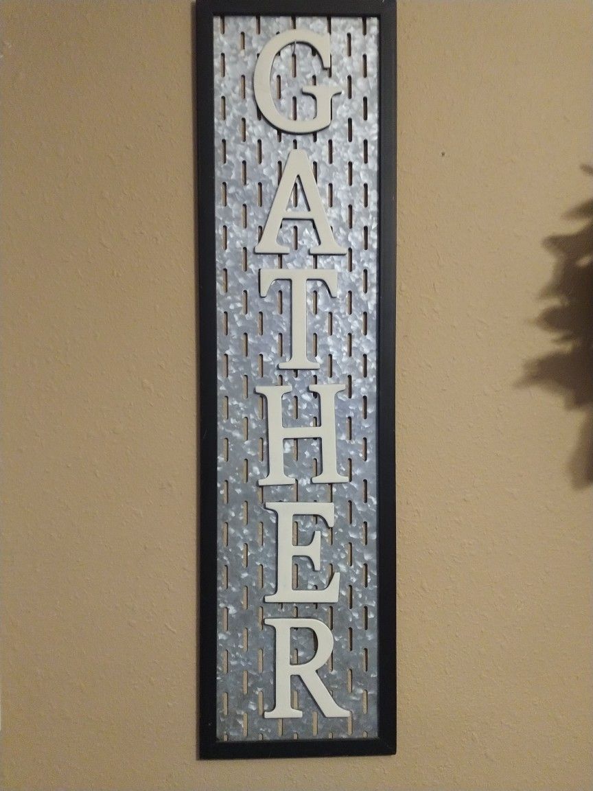 Farmhouse Style Wall Decor