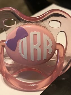 Monogrammed paci