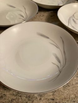 8 bowls