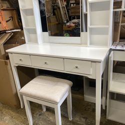 Makeup Vanity Set with Mirror, Padded Stool, for Bedroom, 38.6 x 15.9 x 52.6 inches, White