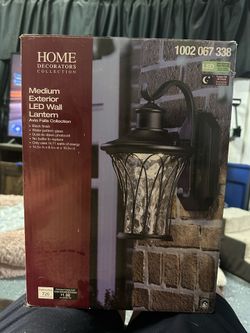 Medium Exterior LED wall lantern