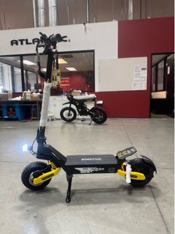 Electric scooter