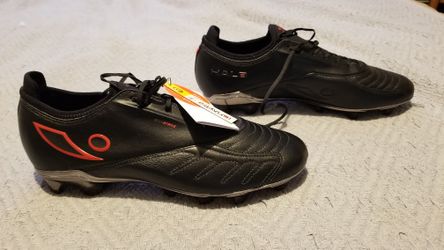 Concave Kangaroo Leather Soccer Cleats Size 9