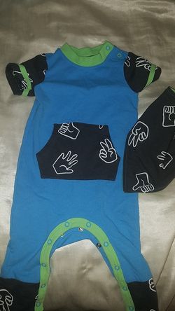 Cat & Jack Peace and Thumbs Up Onesie with Bib