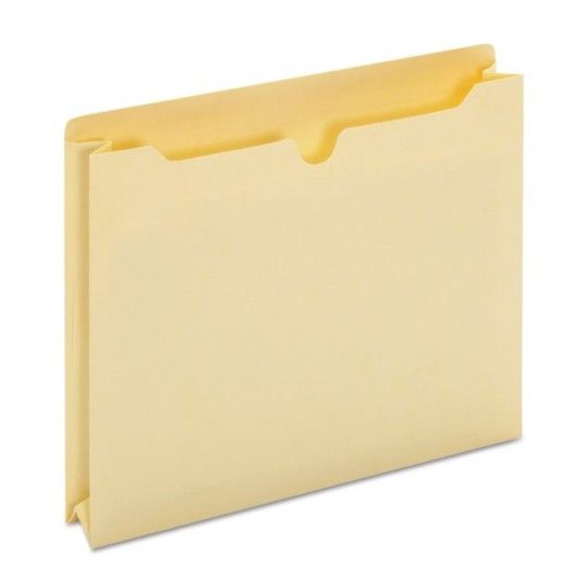 Qty: 49 Universal File Folders Letter Size UNV73700.