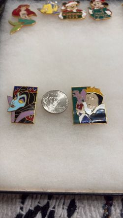 Maleficent and Evil Queen trading pins