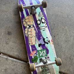 Skateboard 8.25 Complete 