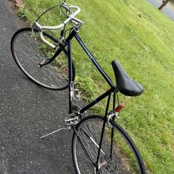 Vintage Peugeot Road Bike  Good condition 