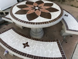 Patio table