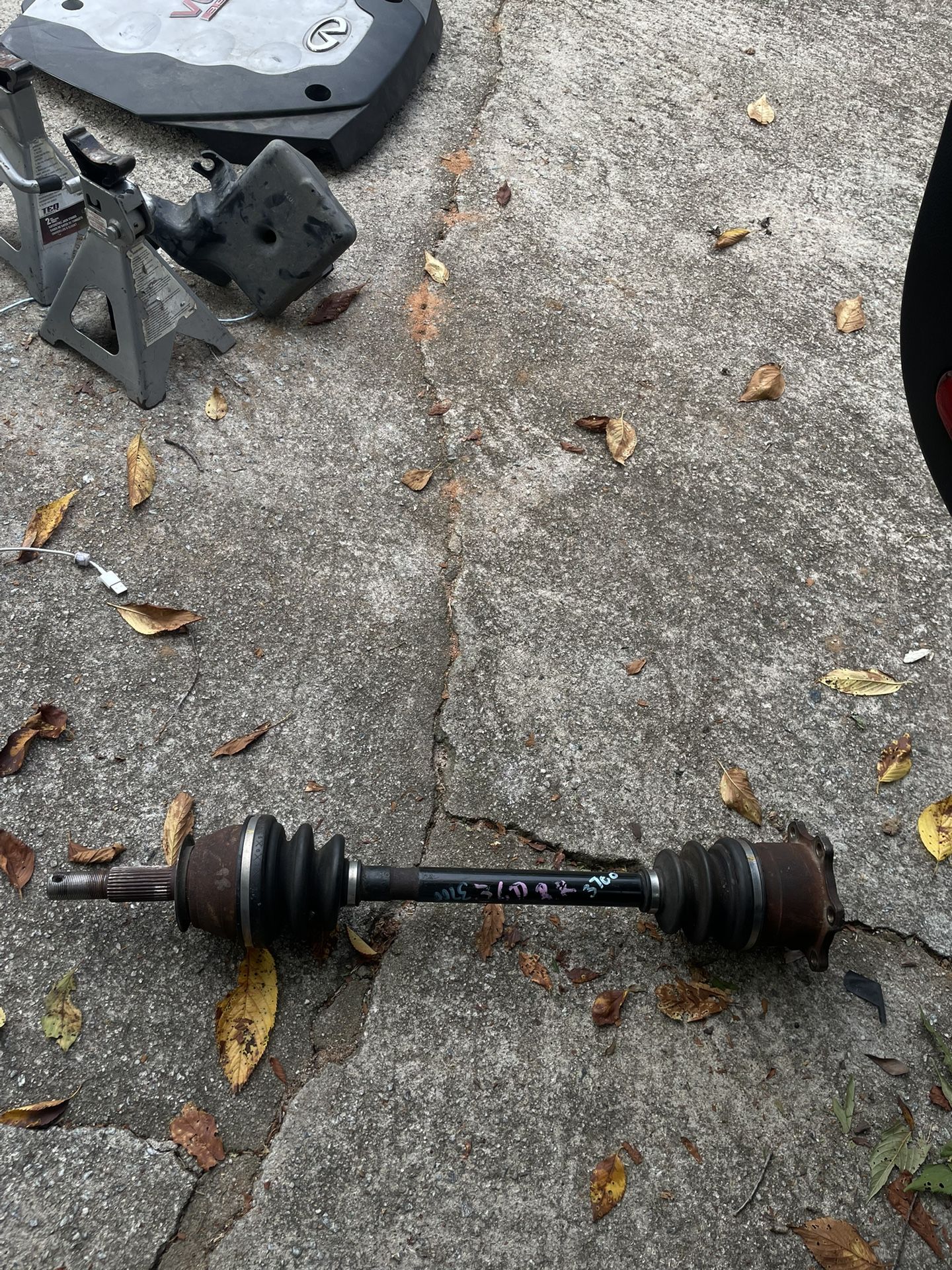 CV axle for infiniti g35