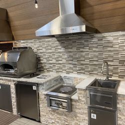 Outdoor / Built In Grills 