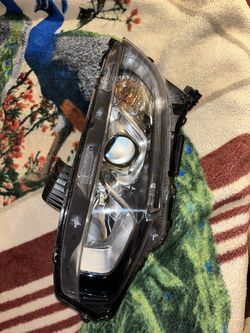 2016-2021 Honda Civic Headlight