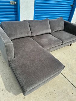 Midcentury Modern Reversible Sectional Couch 🛻Delivery Available🛻