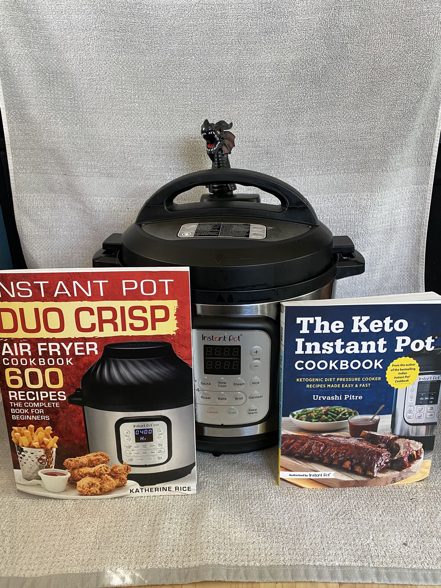 Instant Pot Duo Crisp + Air Fryer! With Dragon Steam Spout & 2 Cookbooks!