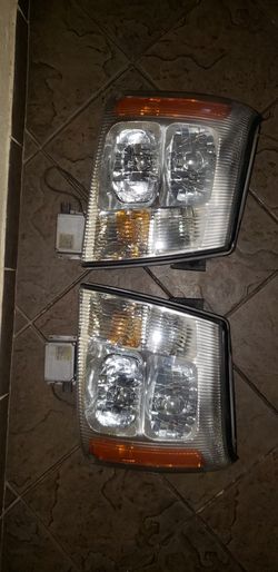 2003 Cadillac Escalade