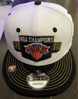 New York Knicks New Era 2026 NBA Champions Locker Room 9FIFTY Snapback Hat